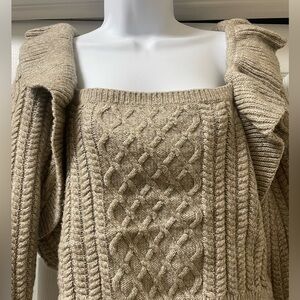 Women’s H & M Sweater